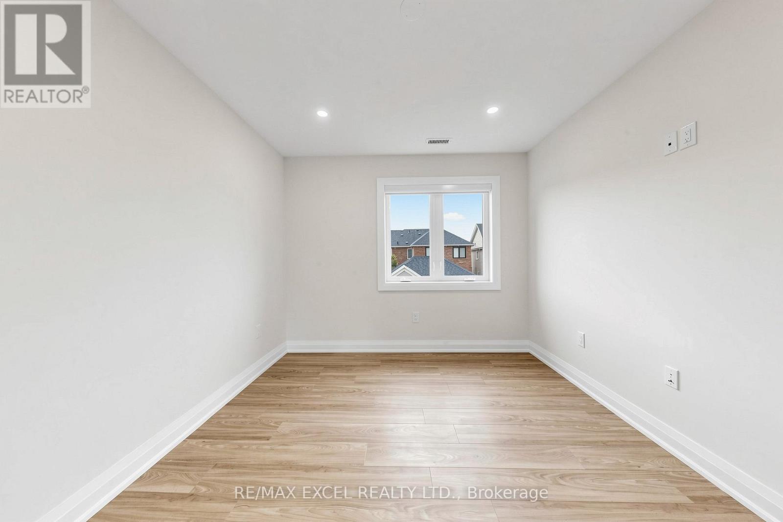 6 Lappe Avenue, Markham, Ontario  L6B 1L3 - Photo 22 - N13448736
