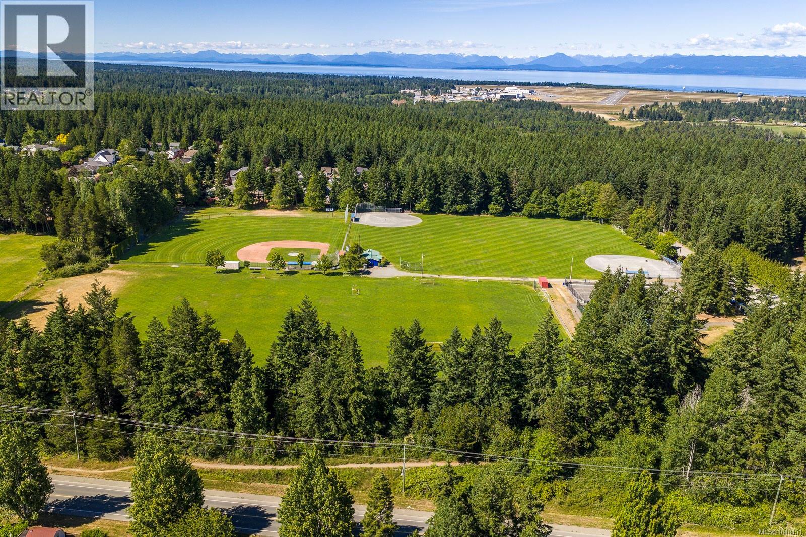 591 Rocky Heights Rd, Comox, British Columbia  V9M 3E8 - Photo 74 - 1040451