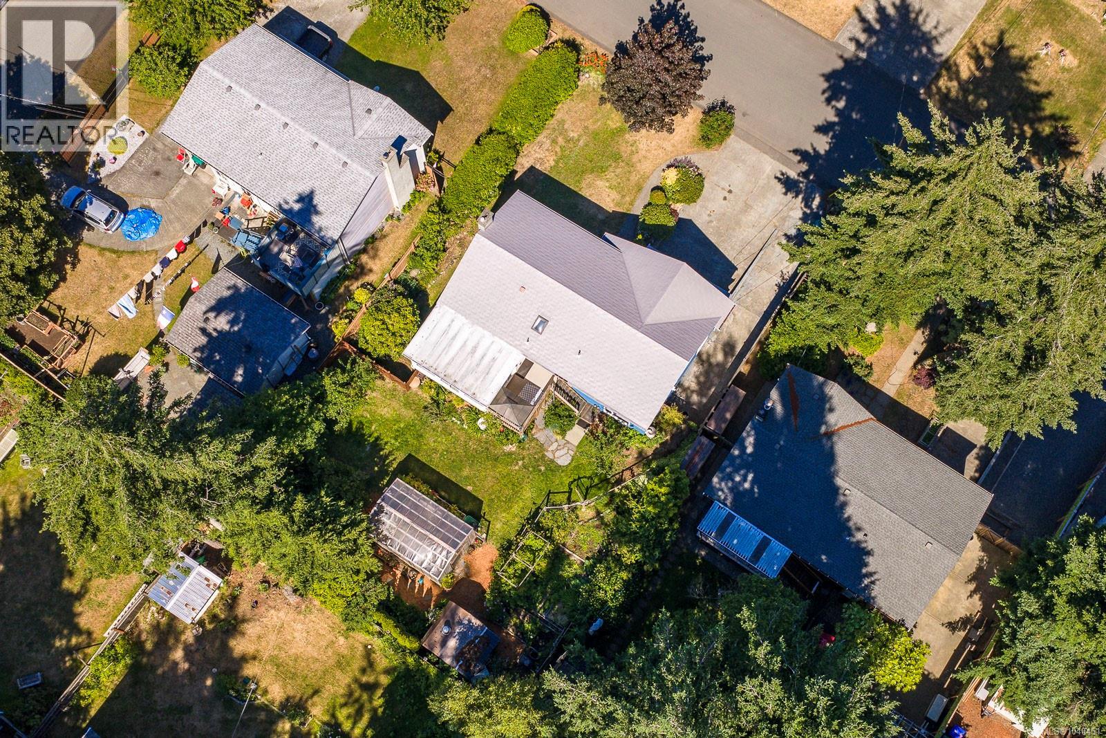591 Rocky Heights Rd, Comox, British Columbia  V9M 3E8 - Photo 76 - 1040451