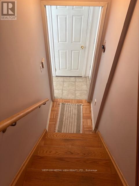6 Michelle Drive, Vaughan, Ontario  L4L 9B8 - Photo 8 - N13448712
