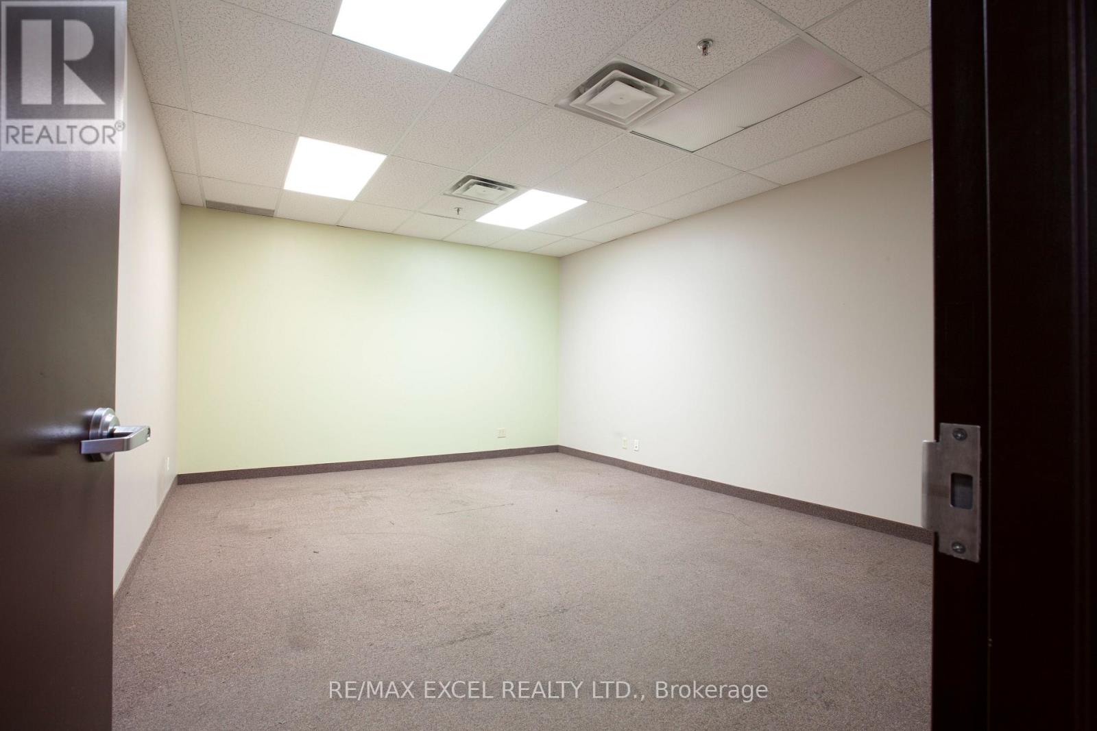 3 & 5 - 124 Milner Avenue, Toronto, Ontario  M1S 3R2 - Photo 18 - E13448792