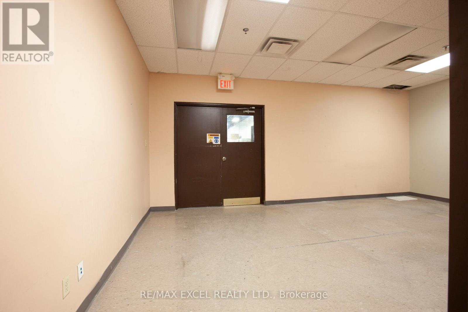 3 & 5 - 124 Milner Avenue, Toronto, Ontario  M1S 3R2 - Photo 22 - E13448792