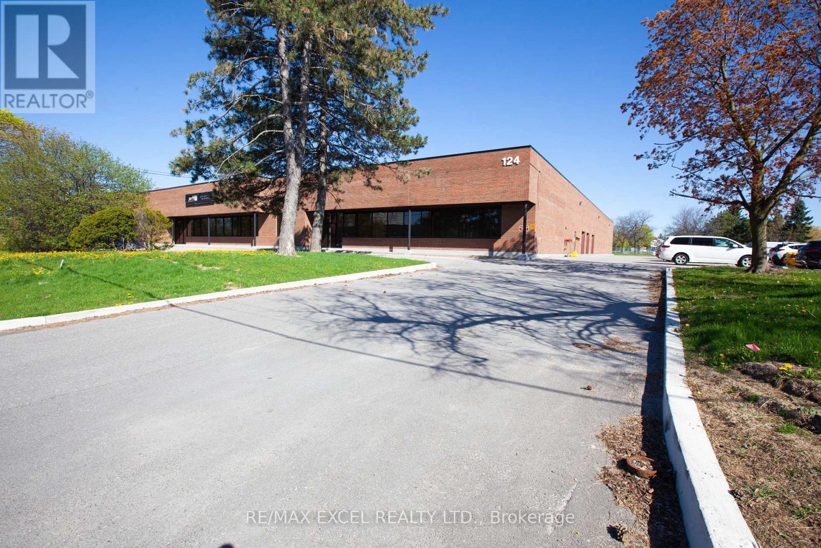 3 & 5 - 124 Milner Avenue, Toronto, Ontario  M1S 3R2 - Photo 3 - E13448792