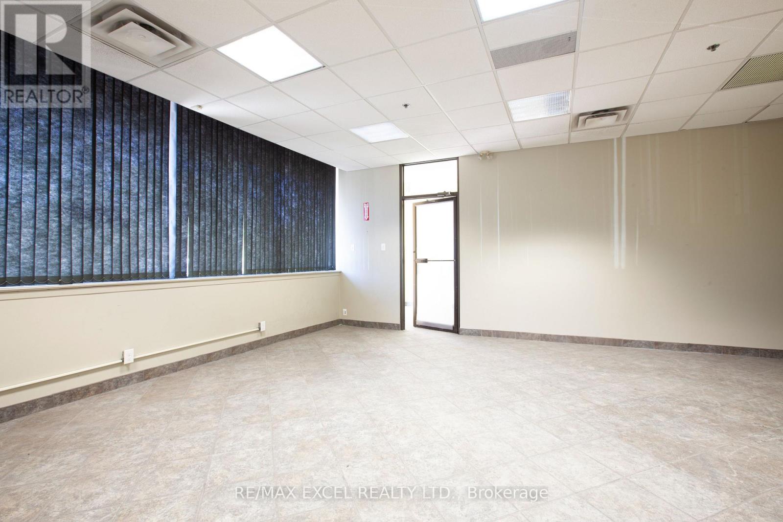 3 & 5 - 124 Milner Avenue, Toronto, Ontario  M1S 3R2 - Photo 37 - E13448792