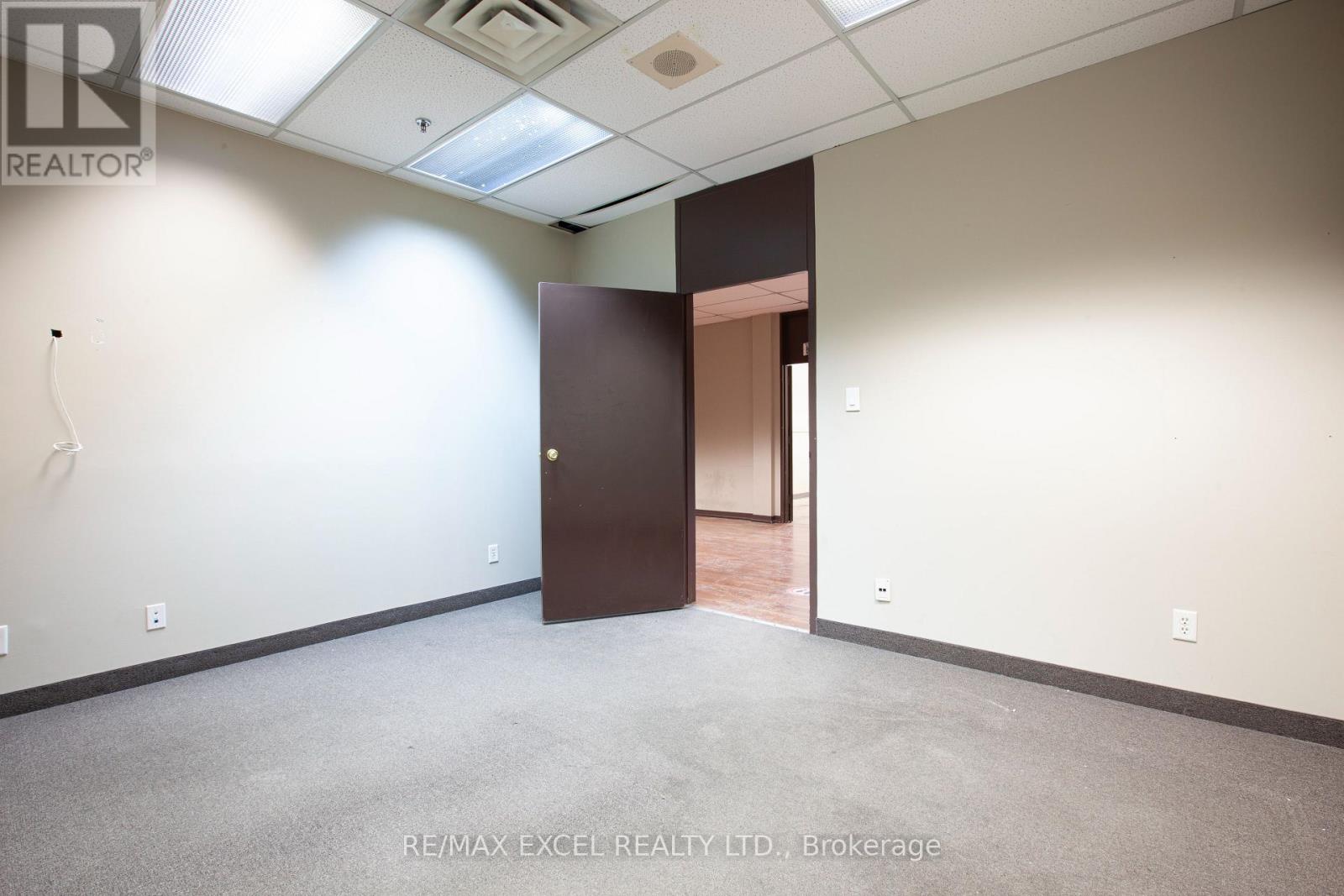 3 & 5 - 124 Milner Avenue, Toronto, Ontario  M1S 3R2 - Photo 46 - E13448792