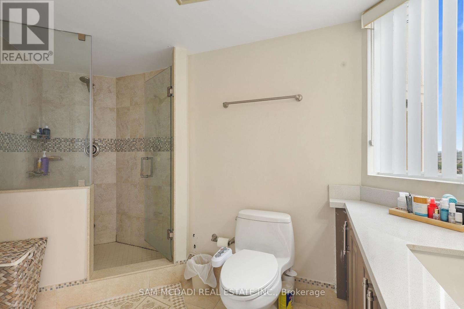 #1803 - 550 Webb Drive, Mississauga, Ontario  L5B 3Y4 - Photo 17 - W13448814