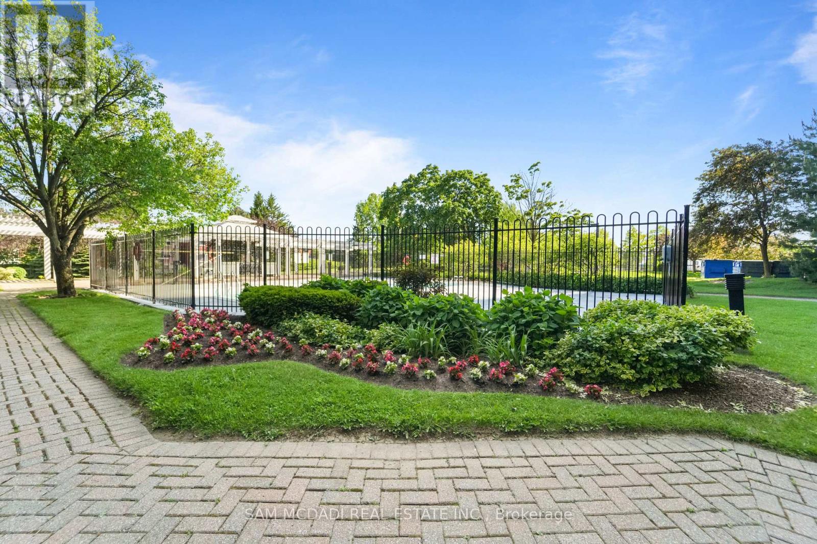 #1803 - 550 Webb Drive, Mississauga, Ontario  L5B 3Y4 - Photo 26 - W13448814