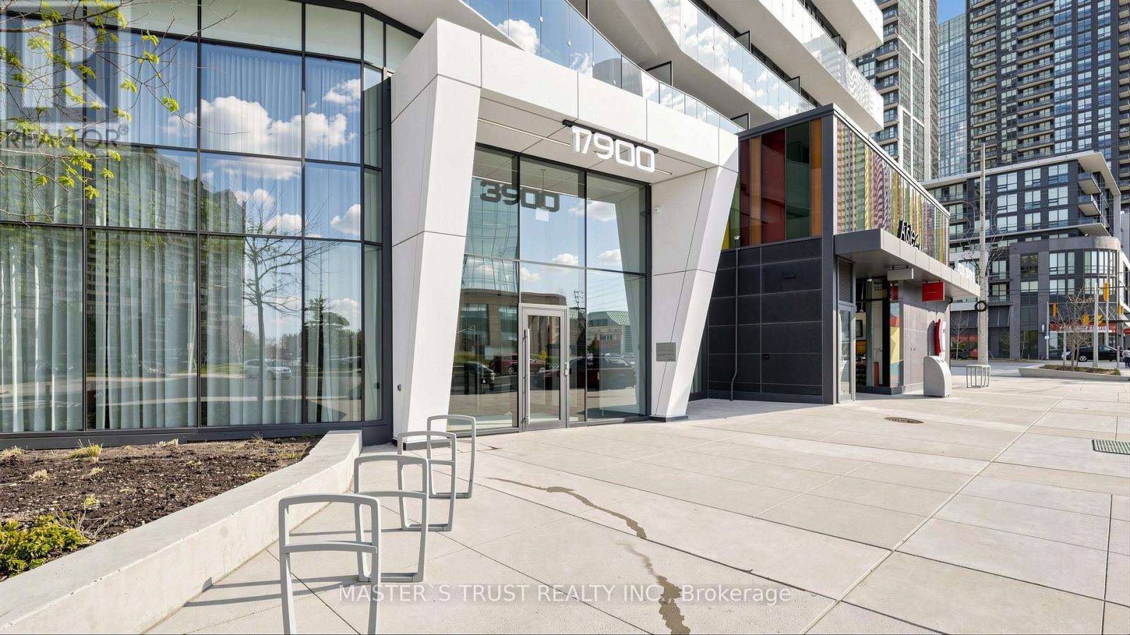 518 - 3900 Confederation Parkway, Mississauga, Ontario  L5B 0M3 - Photo 4 - W13448816