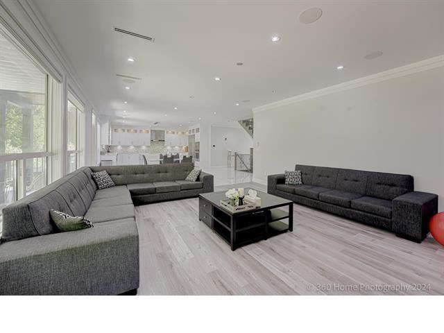 9093 Buchanan Place, Surrey, British Columbia  V3V 6E4 - Photo 6 - R3136082