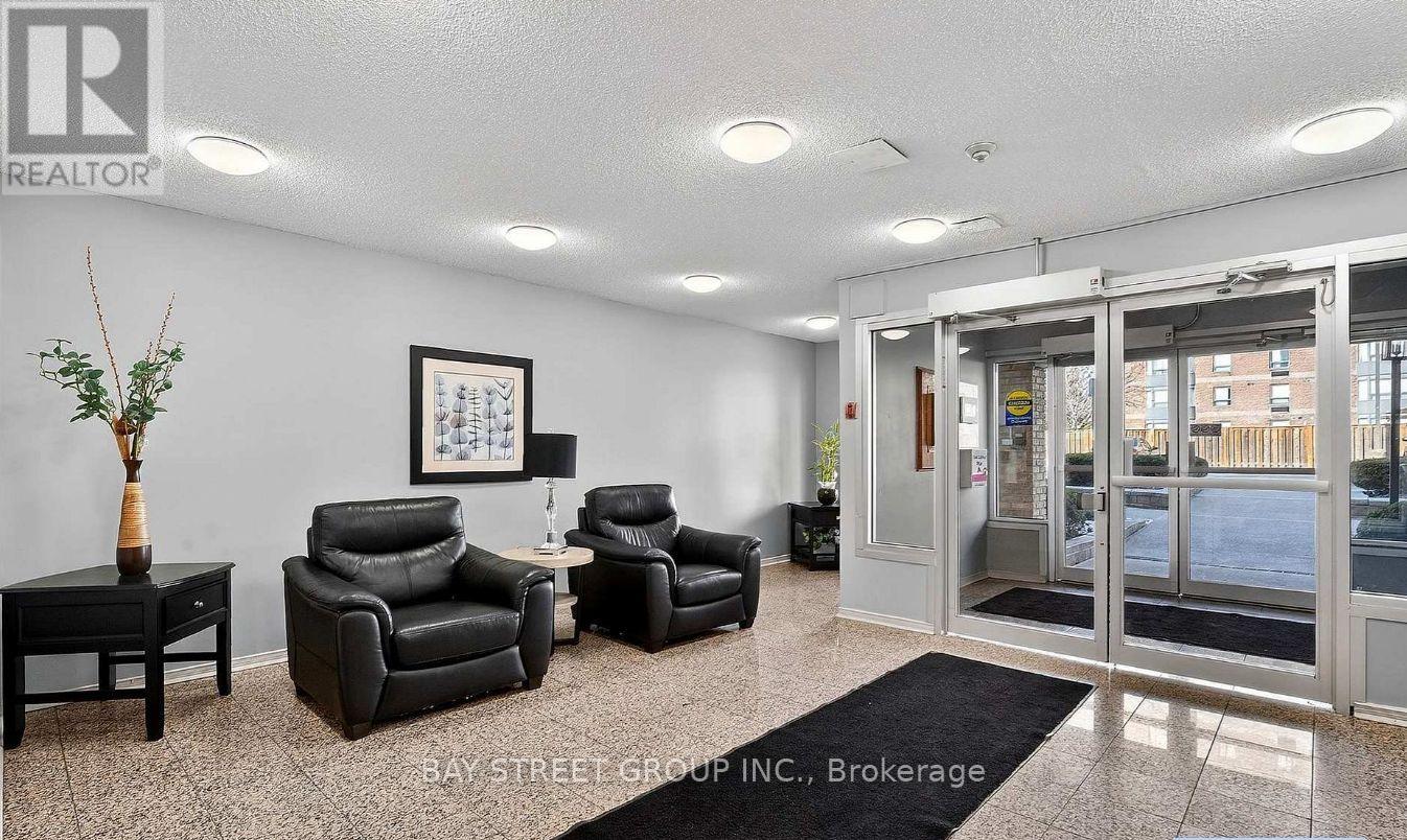 213 - 78 Roehampton Avenue, St. Catharines, Ontario  L2M 7W9 - Photo 2 - X13448804