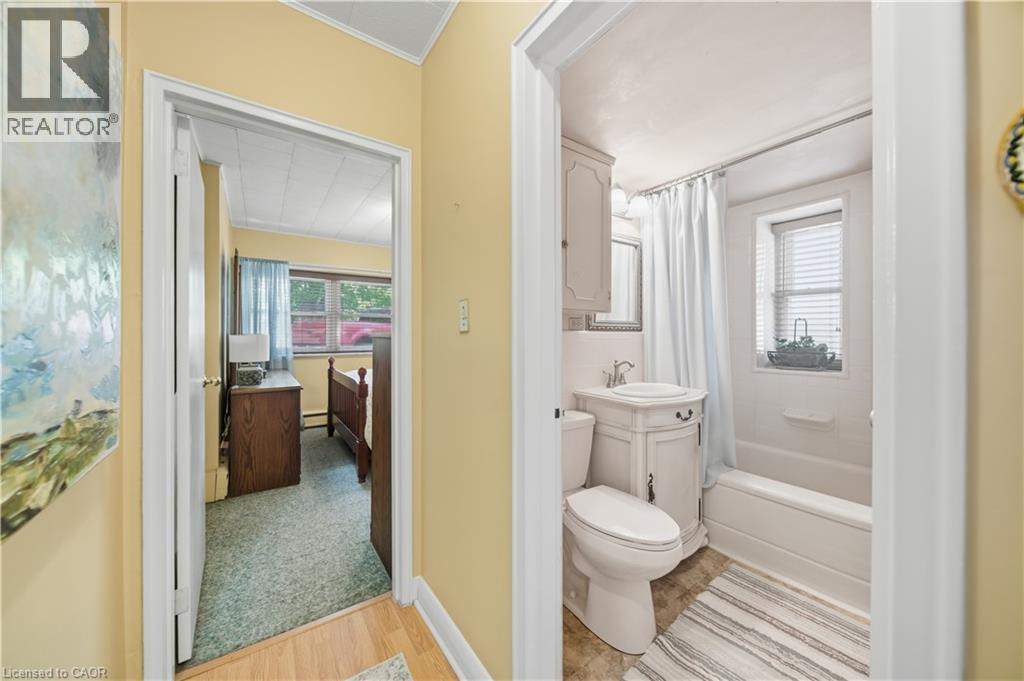 9 Grant Boulevard Unit# 102, Dundas, Ontario  L9H 4L5 - Photo 13 - 40778205