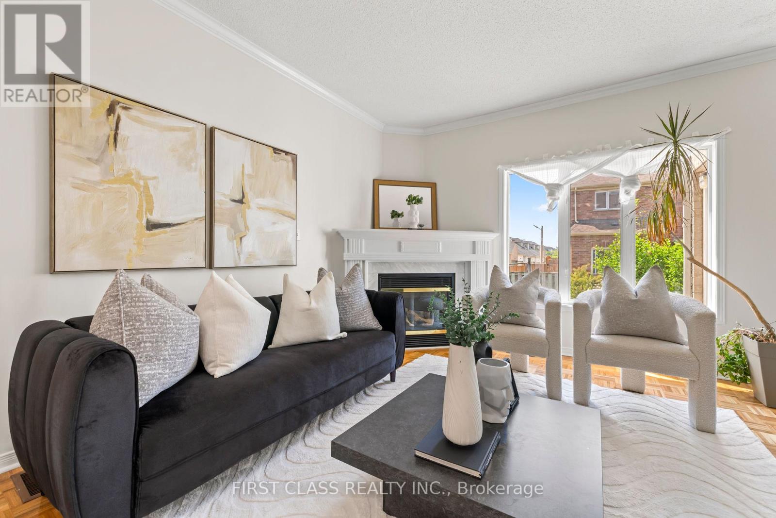 3181 Bentley Drive W, Mississauga, Ontario  L5M 6V8 - Photo 11 - W13448848