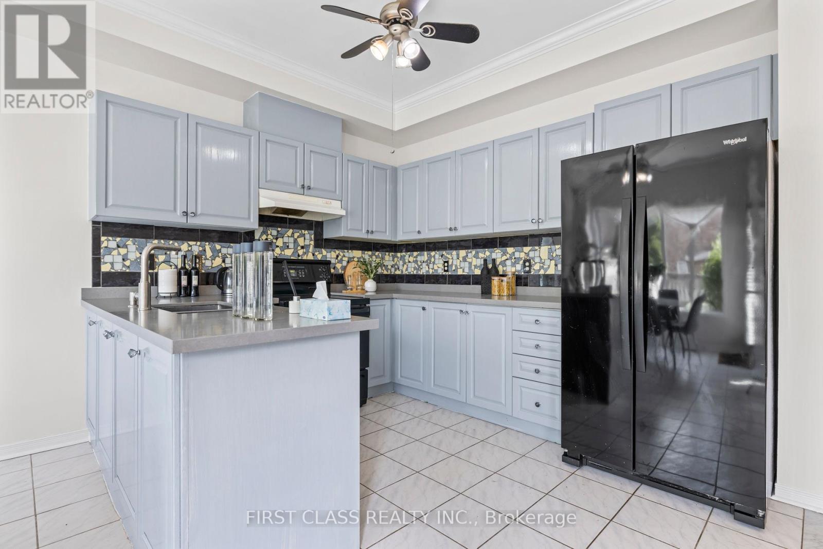 3181 Bentley Drive W, Mississauga, Ontario  L5M 6V8 - Photo 14 - W13448848