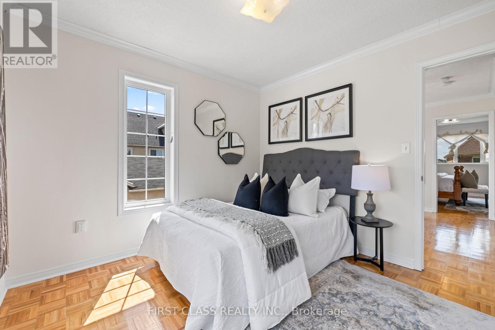 3181 Bentley Drive W, Mississauga, Ontario  L5M 6V8 - Photo 20 - W13448848