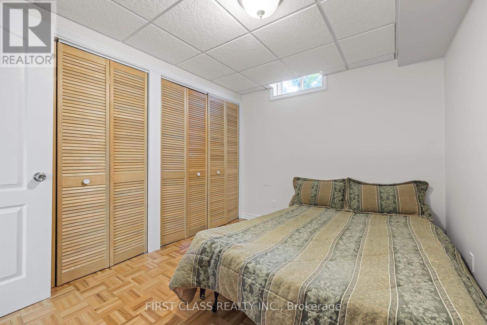 3181 Bentley Drive W, Mississauga, Ontario  L5M 6V8 - Photo 40 - W13448848