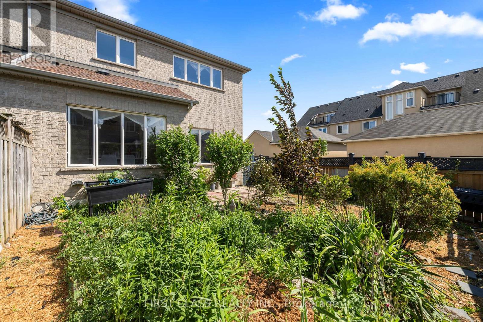 3181 Bentley Drive W, Mississauga, Ontario  L5M 6V8 - Photo 44 - W13448848