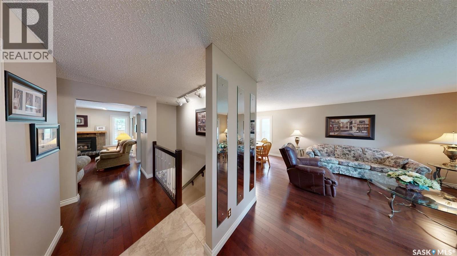 2118 Elderkin Drive E, Regina, Saskatchewan  S4V 1N7 - Photo 6 - SK039479