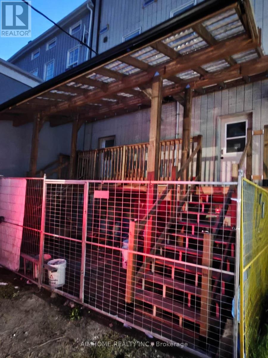 Unit 301 - 31 King Street W, Cobourg, Ontario K9A 2M1 - Photo 2 - X13448830