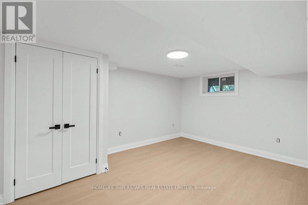 Lower - 855 Garth Street, Hamilton, Ontario  L9C 4K7 - Photo 7 - X13448850