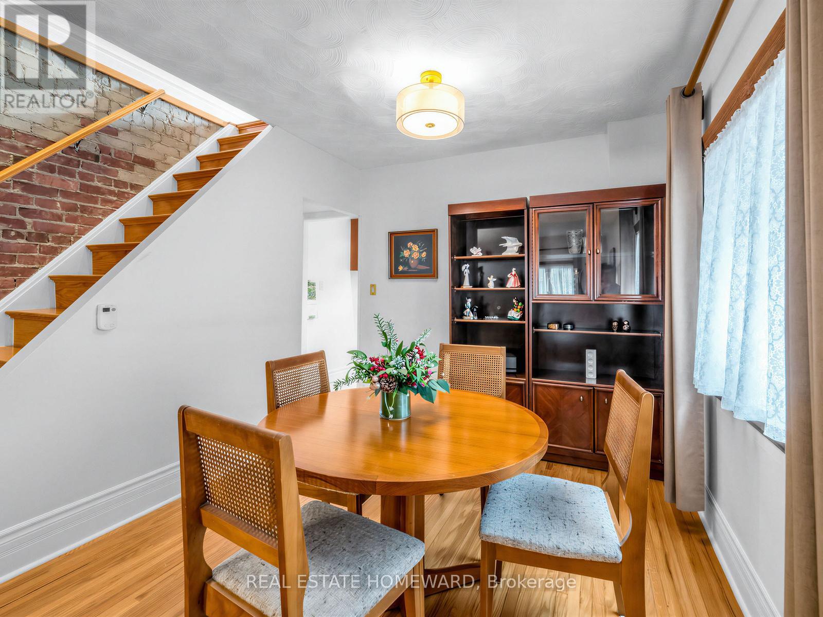 132 Woodmount Avenue, Toronto, Ontario  M4C 3Y8 - Photo 13 - E13448902