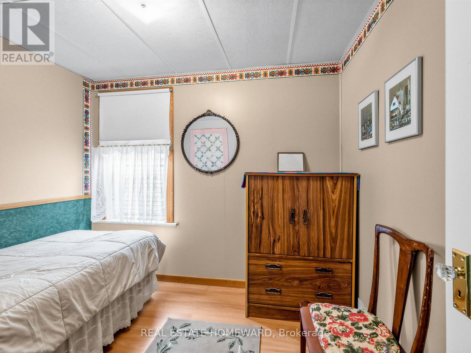 132 Woodmount Avenue, Toronto, Ontario  M4C 3Y8 - Photo 25 - E13448902