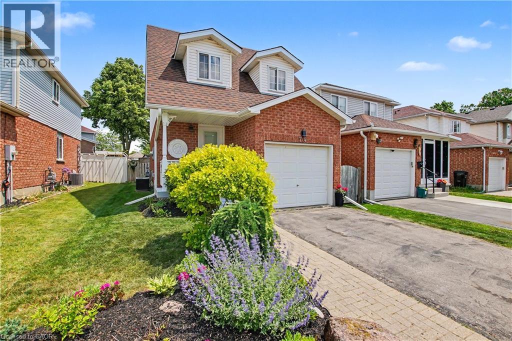 74 Activa Avenue, Kitchener, Ontario  N2E 3R4 - Photo 4 - 40837526