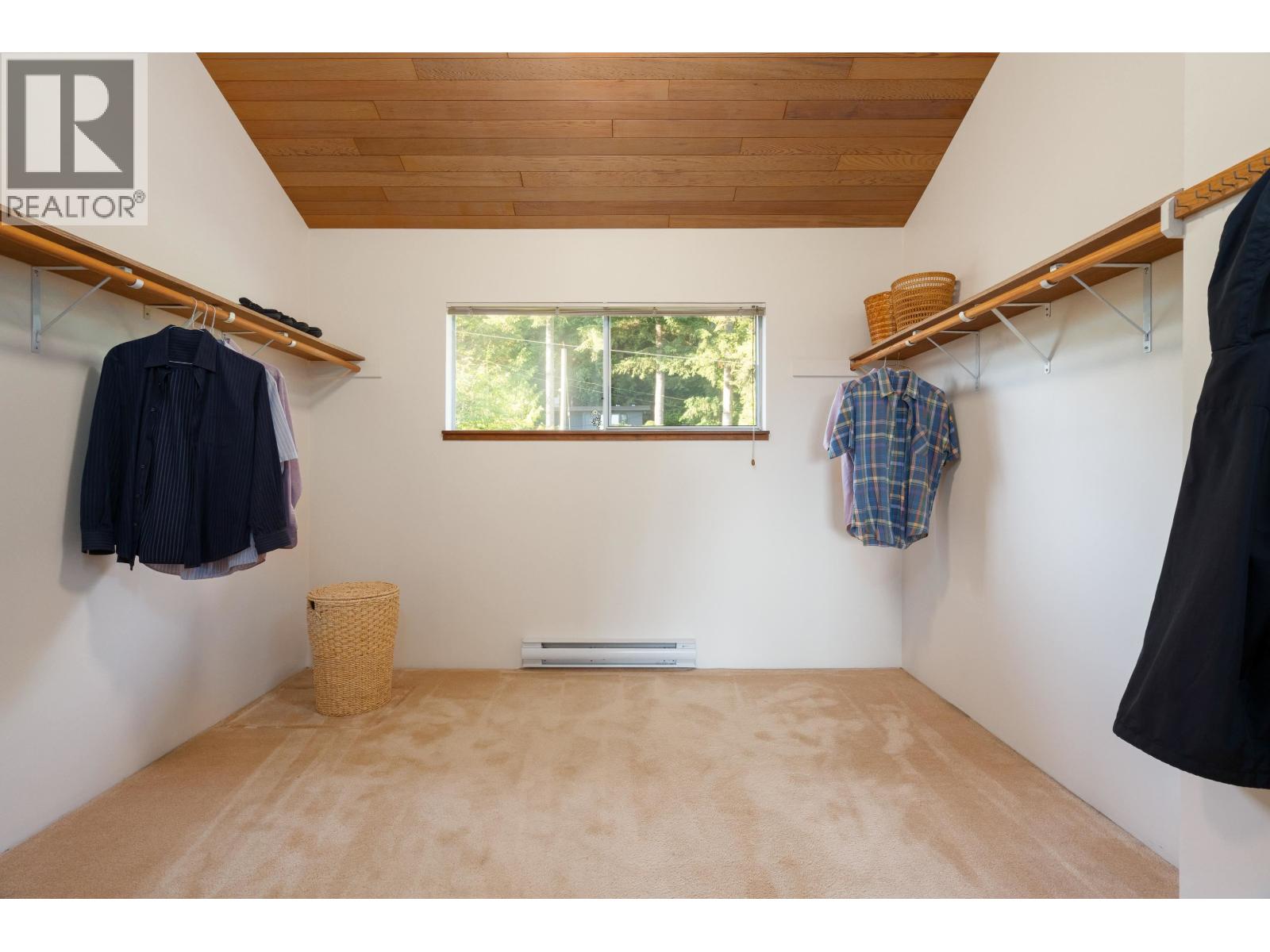 551 Palisade Drive, North Vancouver, British Columbia  V7R 2H9 - Photo 25 - R3136228