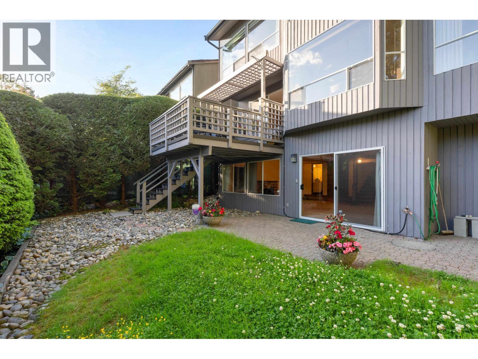 551 Palisade Drive, North Vancouver, British Columbia  V7R 2H9 - Photo 36 - R3136228