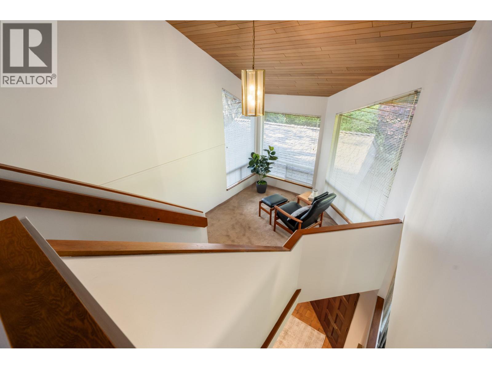 551 Palisade Drive, North Vancouver, British Columbia  V7R 2H9 - Photo 21 - R3136228