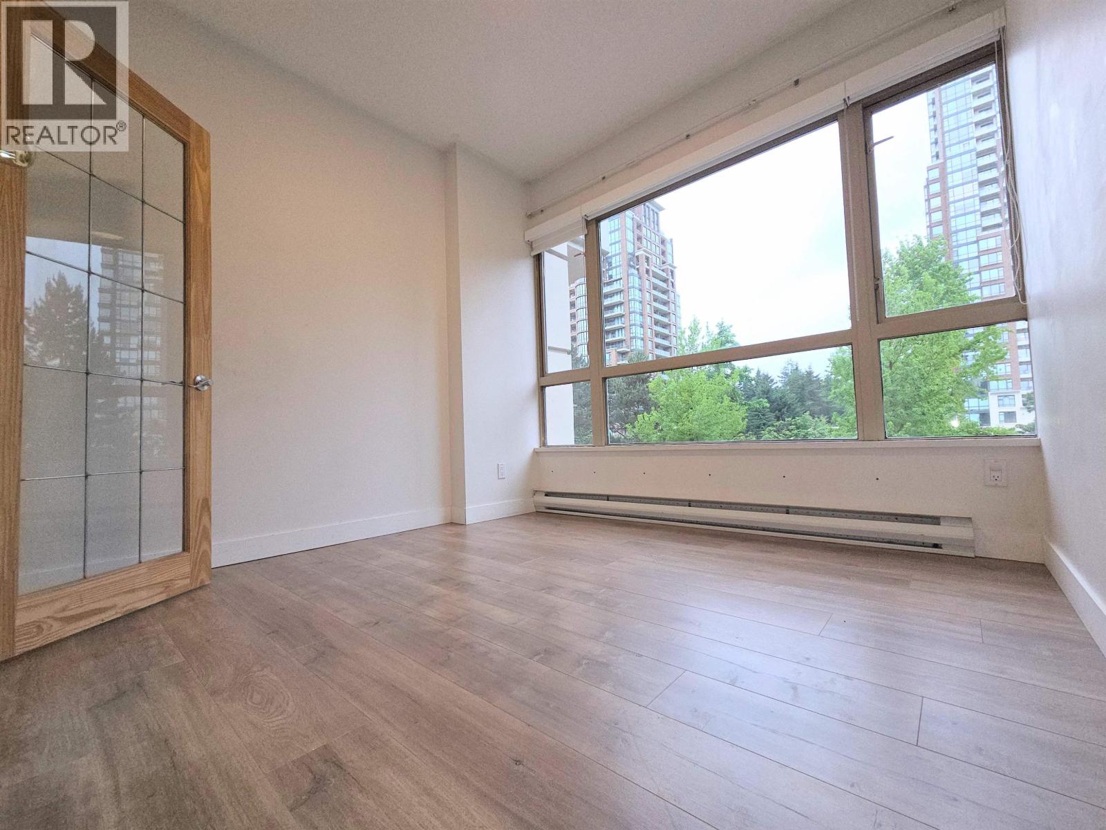 302 6838 Station Hill Drive, Burnaby, British Columbia  V3N 5A4 - Photo 8 - R3134342