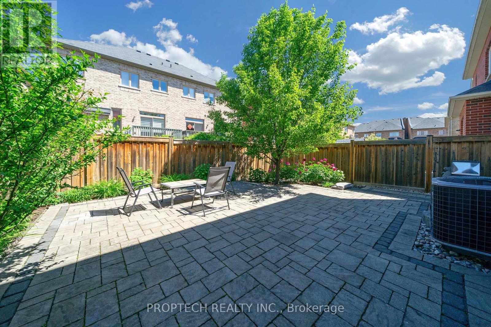 74 Manila Avenue, Markham, Ontario  L6C 0R7 - Photo 35 - N13448932