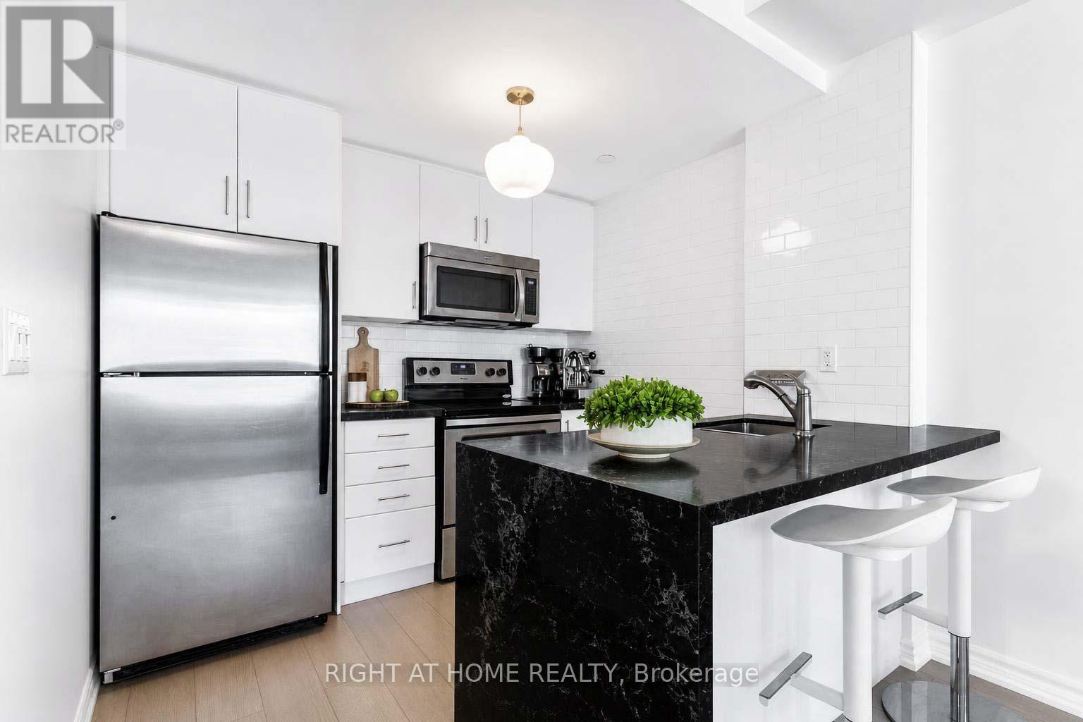 15 - 10 Carnation Avenue, Toronto, Ontario  M8V 0B8 - Photo 11 - W13448900