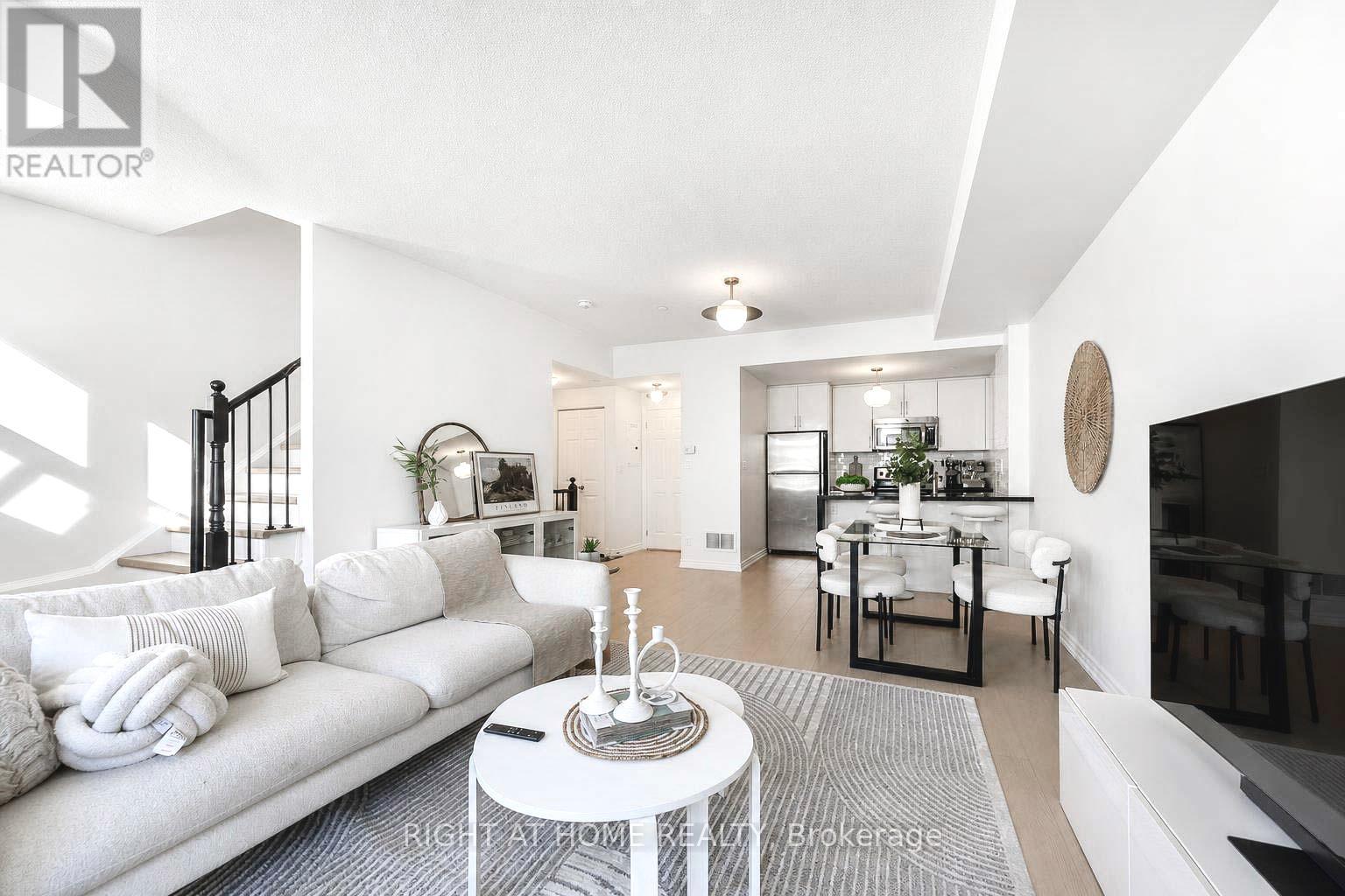 15 - 10 Carnation Avenue, Toronto, Ontario  M8V 0B8 - Photo 5 - W13448900