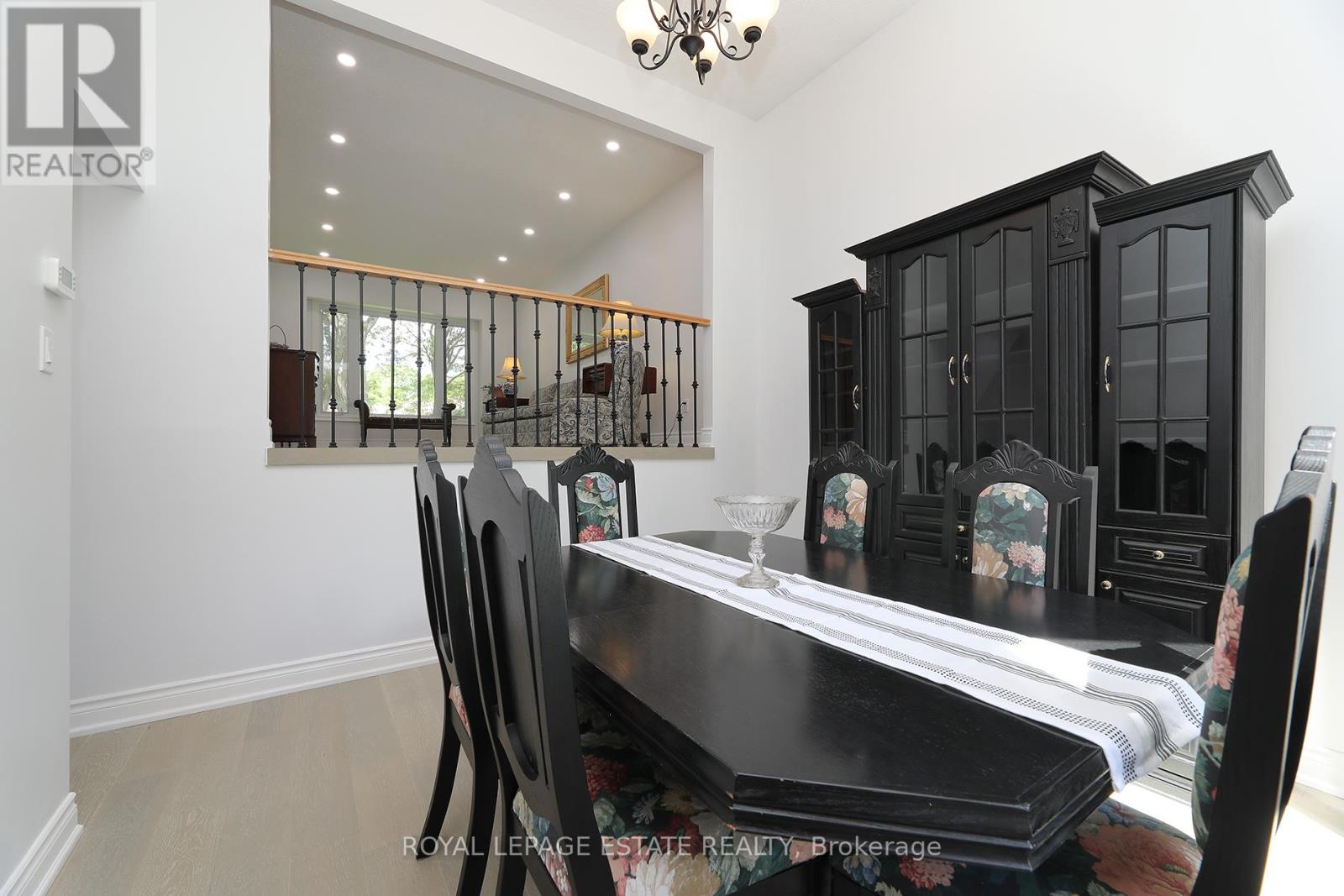 17 Jacob Drive, Whitby, Ontario  L1P 1A9 - Photo 10 - E13448942