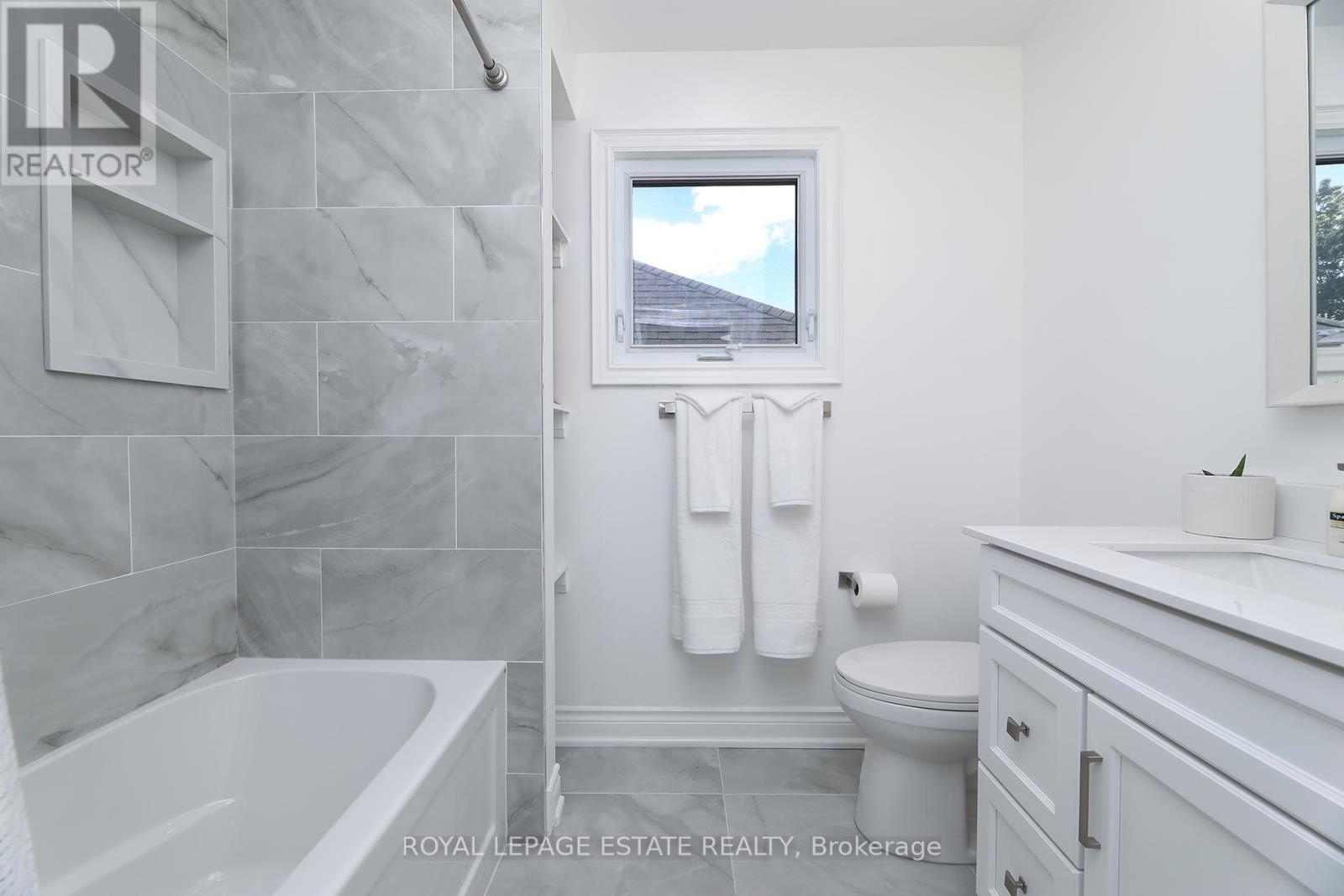 17 Jacob Drive, Whitby, Ontario  L1P 1A9 - Photo 22 - E13448942