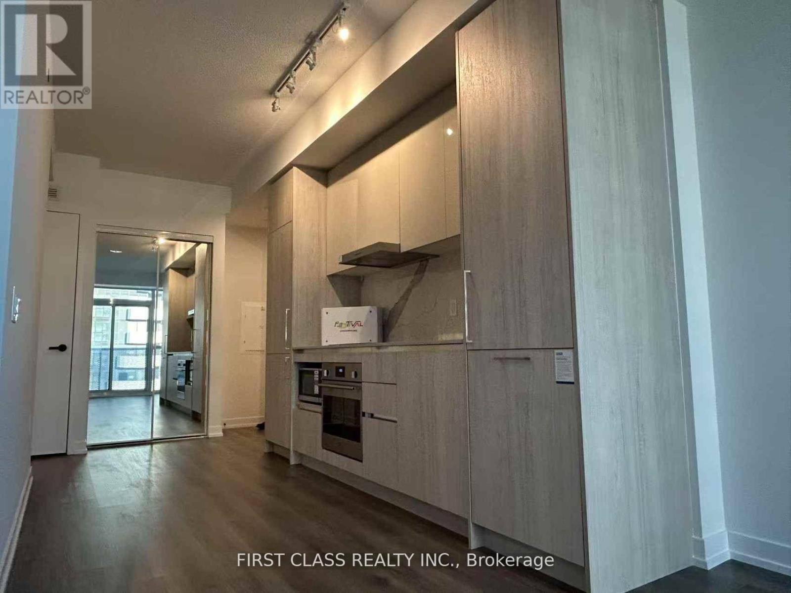 3315 - 225 Commerce Street W, Vaughan, Ontario  L4K 5Z7 - Photo 3 - N13448958
