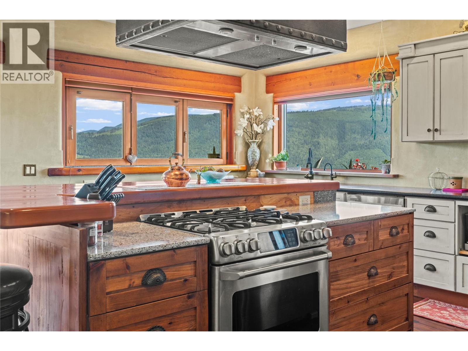 1309 Eagle Ridge Road, Lumby, British Columbia  V0E 2G4 - Photo 33 - 10362628
