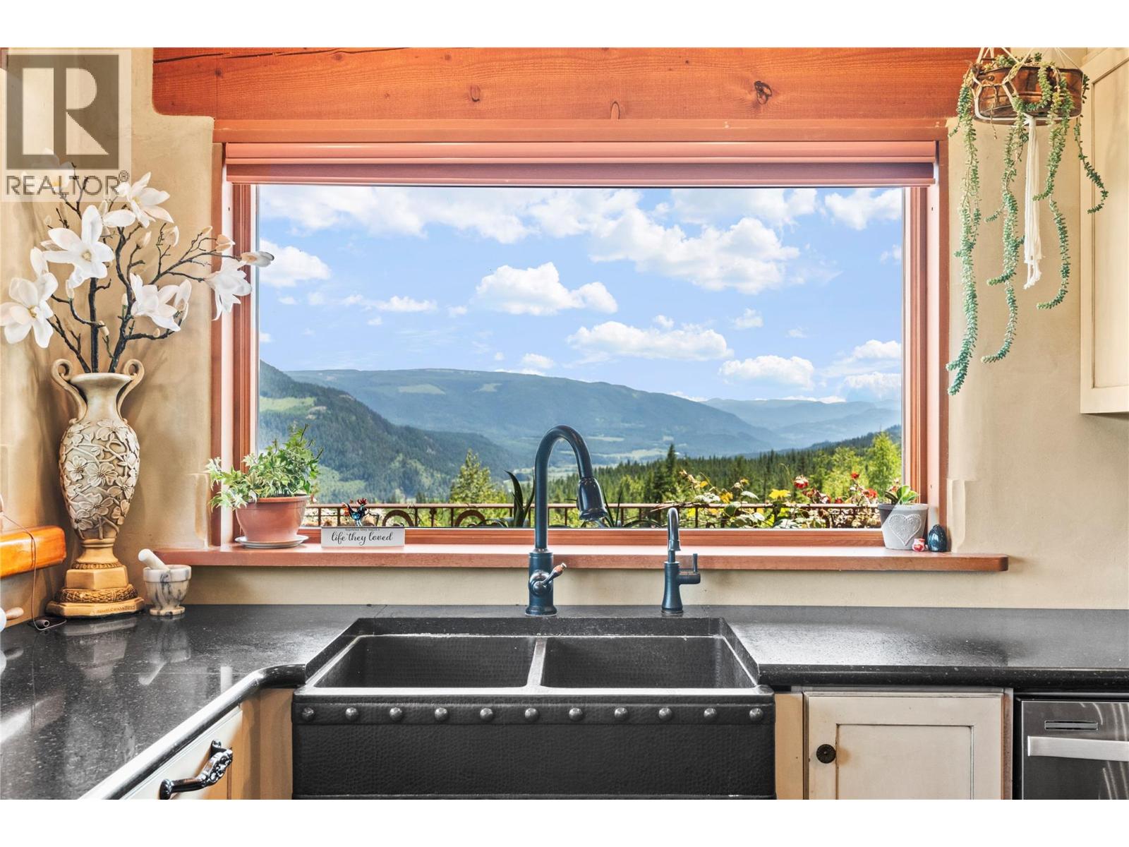 1309 Eagle Ridge Road, Lumby, British Columbia  V0E 2G4 - Photo 34 - 10362628