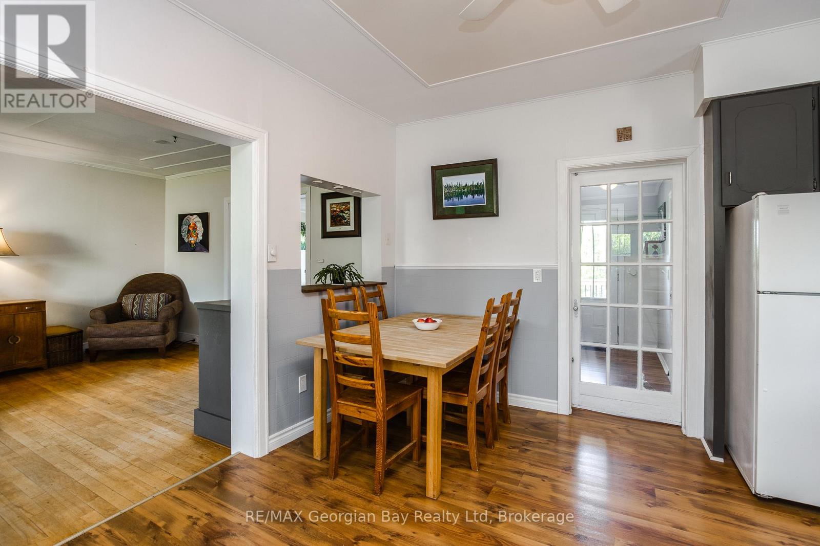 71 Poyntz Street, Penetanguishene, Ontario  L9M 1N6 - Photo 20 - S13449066