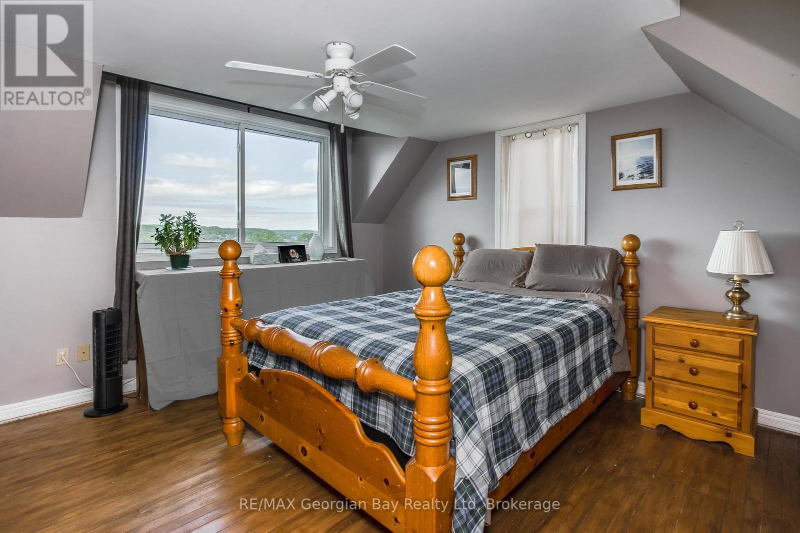 71 Poyntz Street, Penetanguishene, Ontario  L9M 1N6 - Photo 24 - S13449066