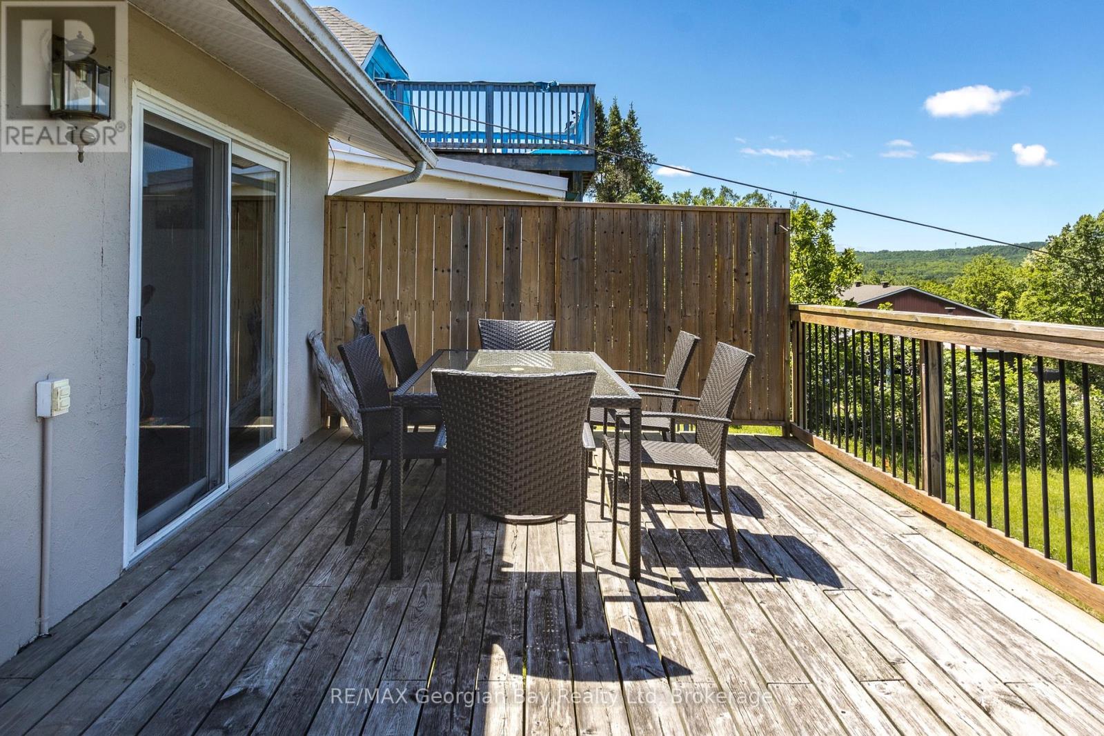71 Poyntz Street, Penetanguishene, Ontario  L9M 1N6 - Photo 37 - S13449066