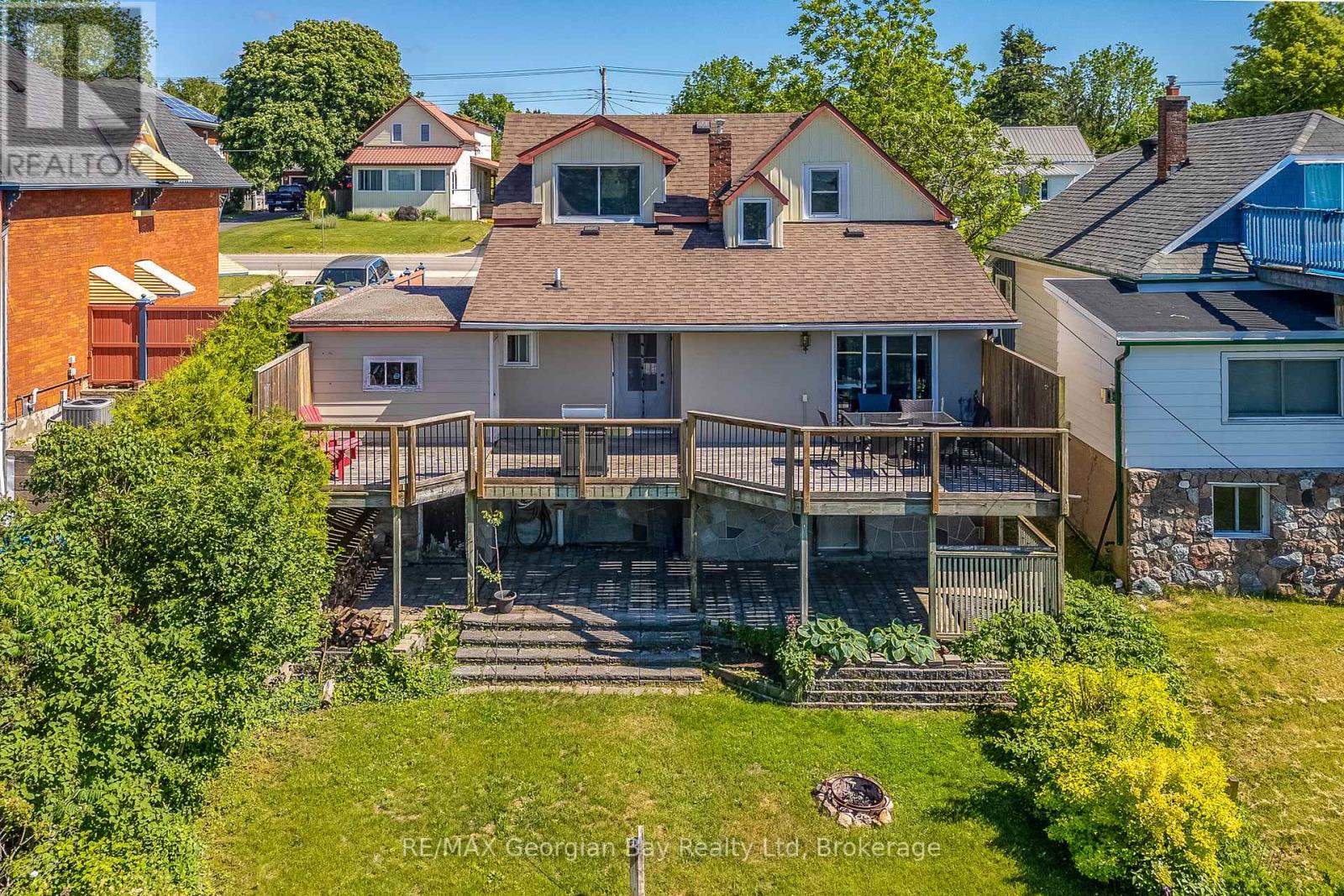 71 Poyntz Street, Penetanguishene, Ontario  L9M 1N6 - Photo 5 - S13449066