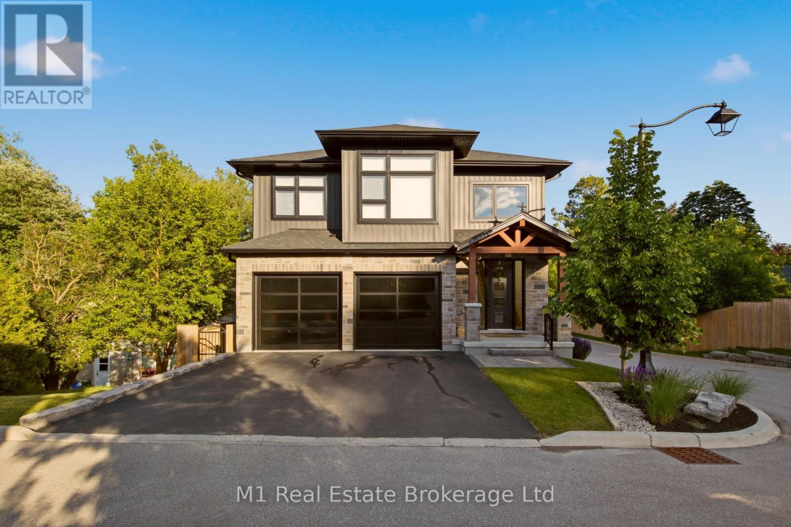 25 Creekside Terrace, Centre Wellington (Fergus), Ontario  N1M 0H4 - Photo 2 - X13449042