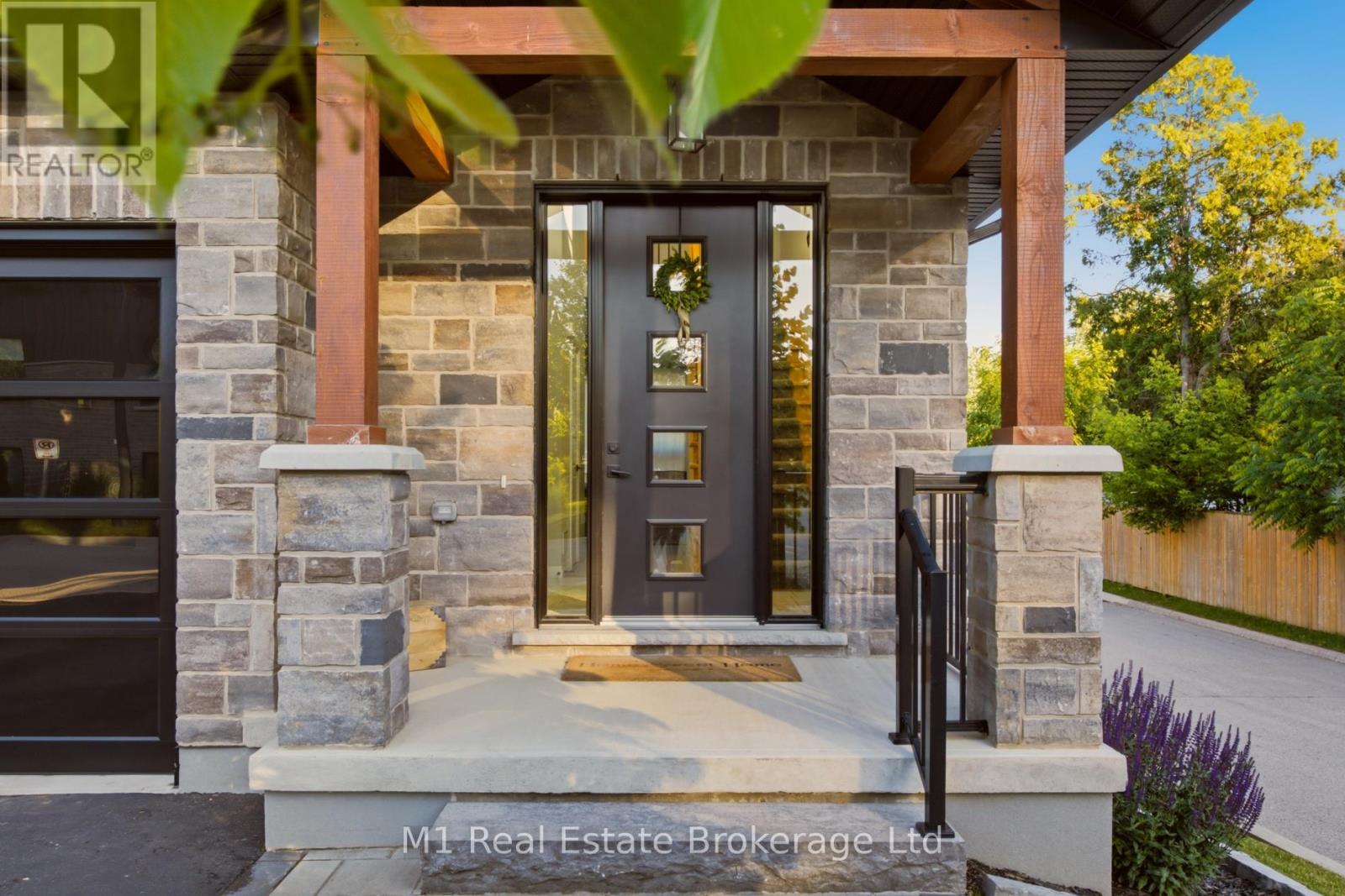 25 Creekside Terrace, Centre Wellington (Fergus), Ontario  N1M 0H4 - Photo 39 - X13449042