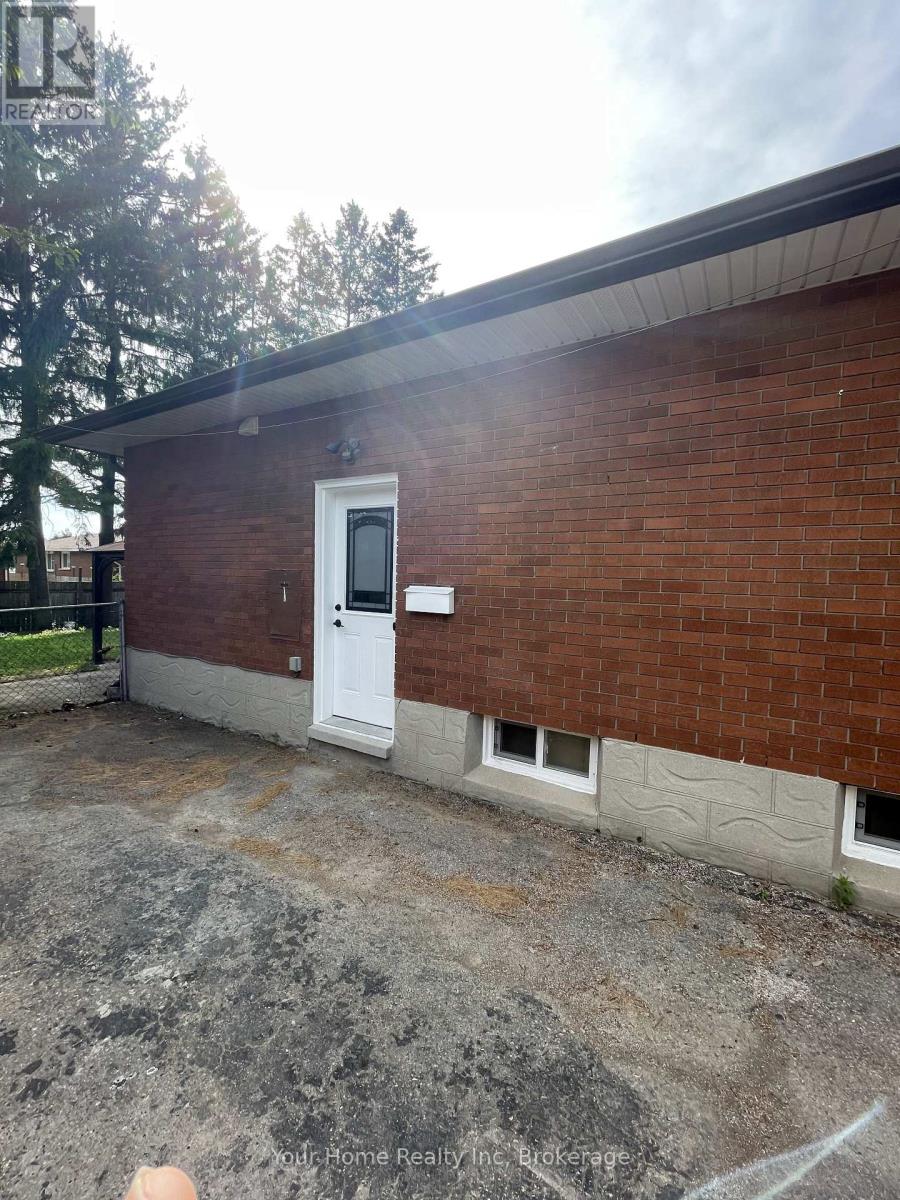 Basement - 37 Rutherford Drive E, Kitchener, Ontario  N2A 1P8 - Photo 2 - X13449044