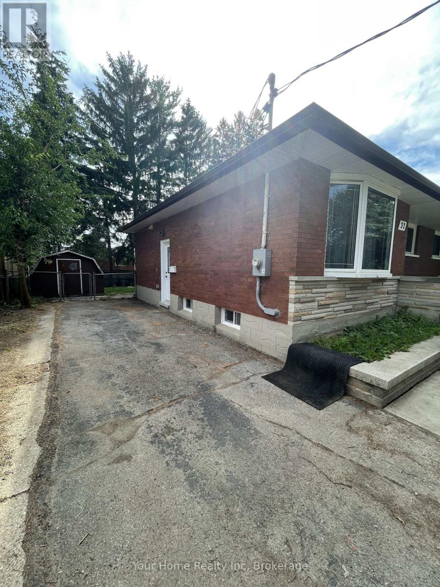 Basement - 37 Rutherford Drive E, Kitchener, Ontario  N2A 1P8 - Photo 3 - X13449044