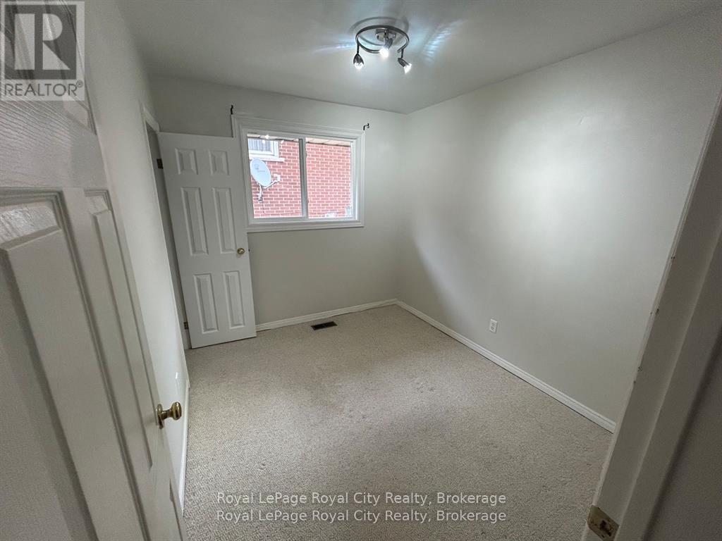 Main Floor - 6 Montgomery Street, Guelph, Ontario  N1E 1P9 - Photo 5 - X13449050