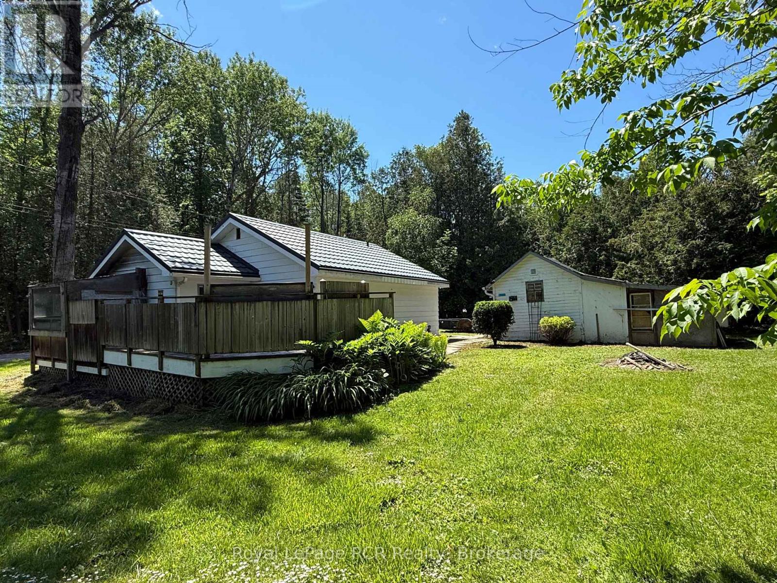 105 Washington Avenue, Georgian Bluffs, Ontario  N4K 5N4 - Photo 13 - X13449056
