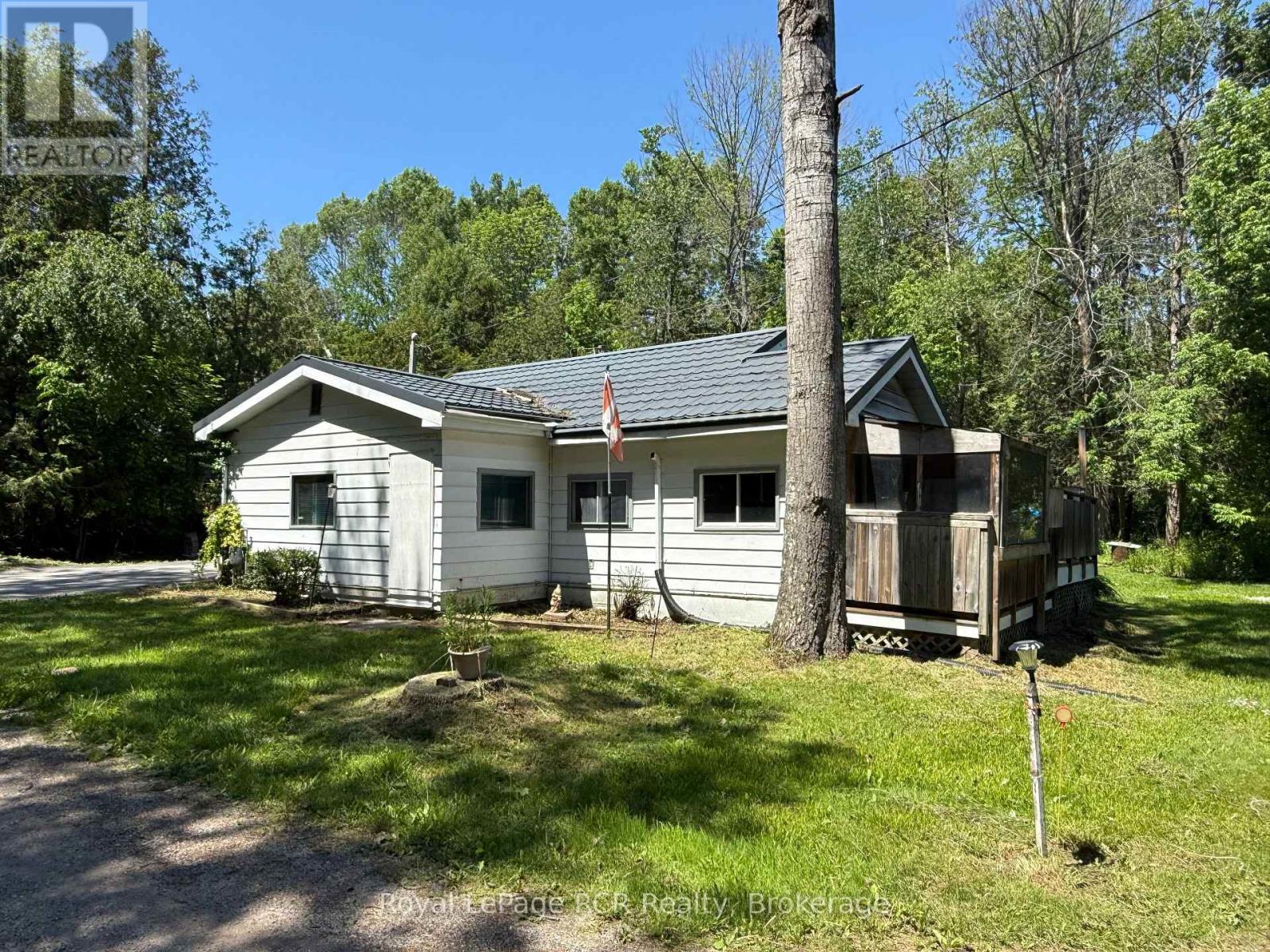 105 Washington Avenue, Georgian Bluffs, Ontario  N4K 5N4 - Photo 2 - X13449056