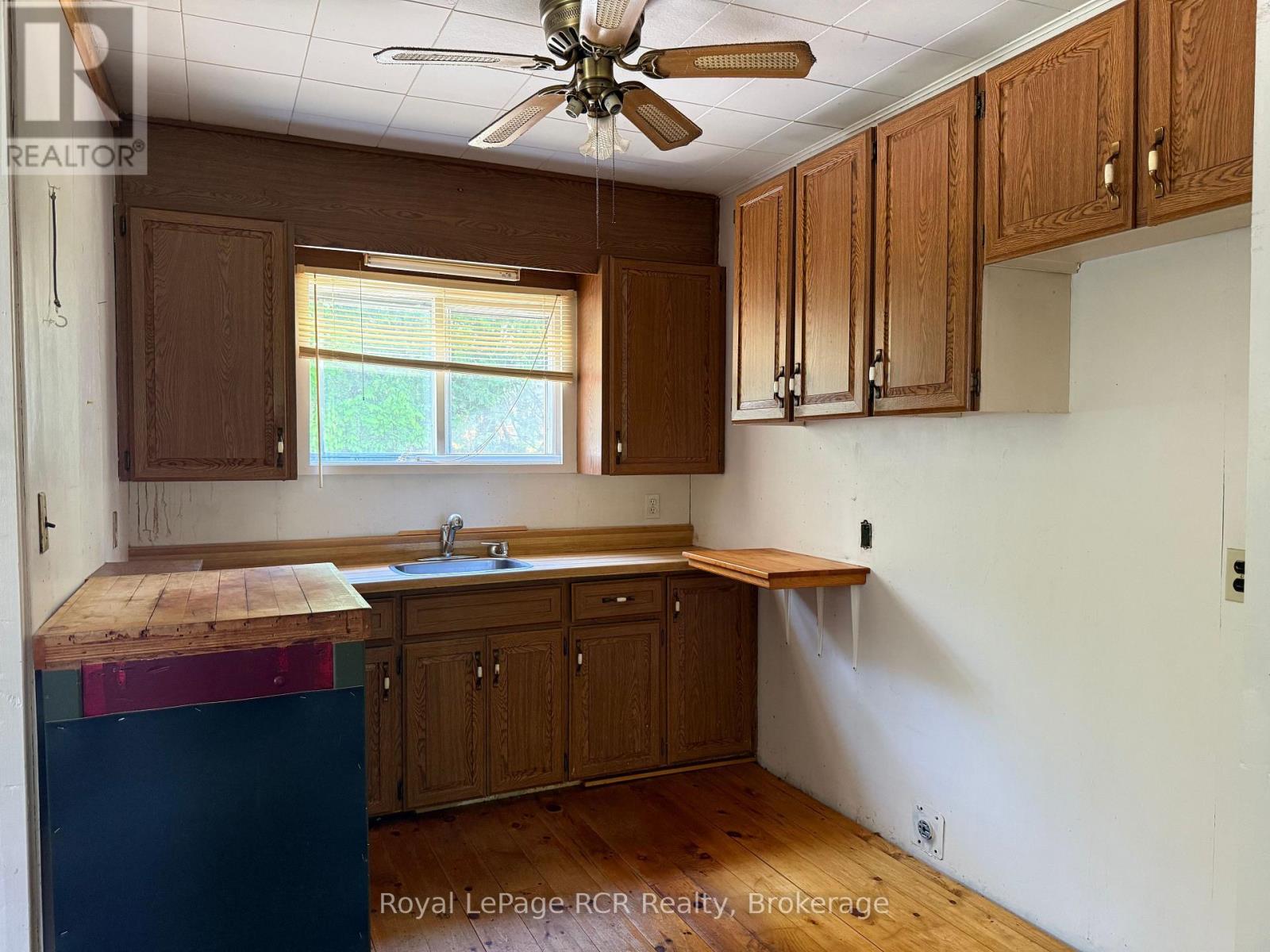 105 Washington Avenue, Georgian Bluffs, Ontario  N4K 5N4 - Photo 4 - X13449056